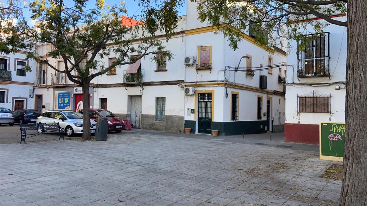 Apartamentos Triana - Aloha Sevilla Buitenkant foto
