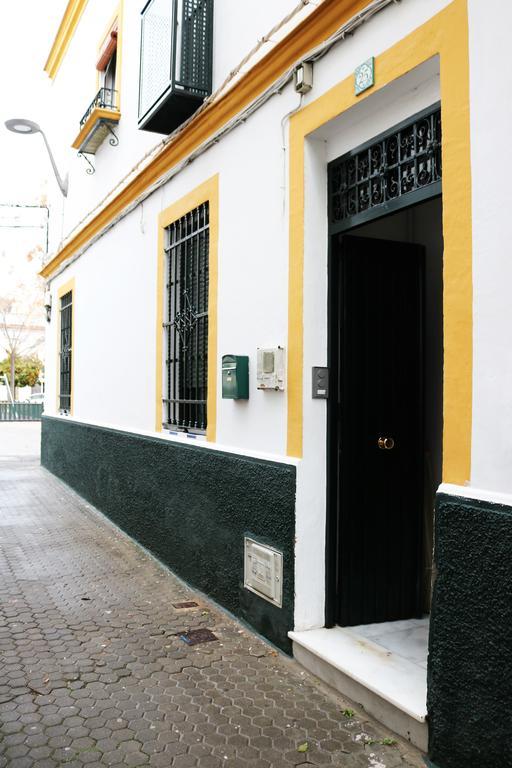 Apartamentos Triana - Aloha Sevilla Buitenkant foto